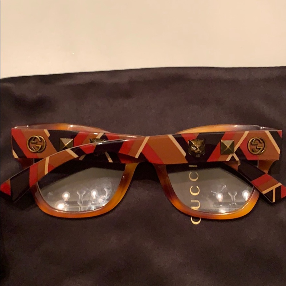 Gucci - Picture 2 of 3